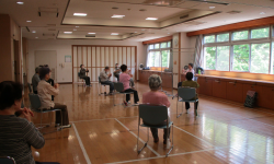 エクササイズをしている様子